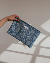 Load image into Gallery viewer, She is Virtuous